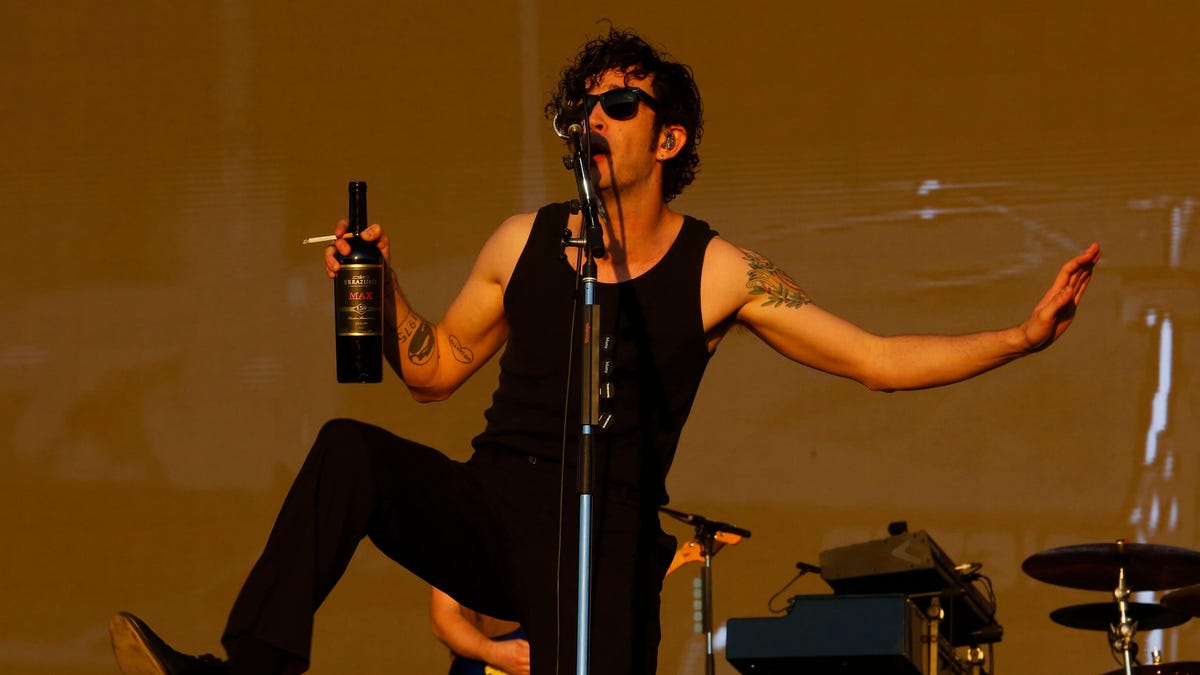 Matty Healy's Antics Cause Taylor Swift Split and Tour Disappointment.