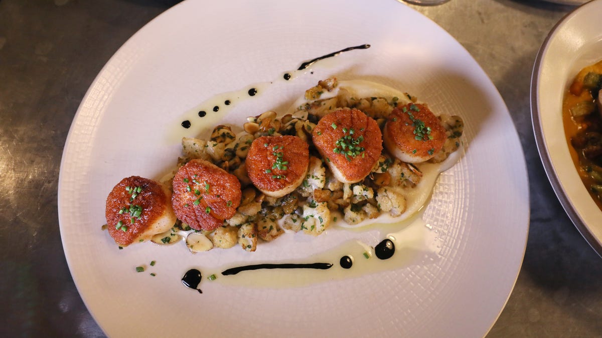 "Top Picks: USA TODAY's Best Restaurants of 2024"