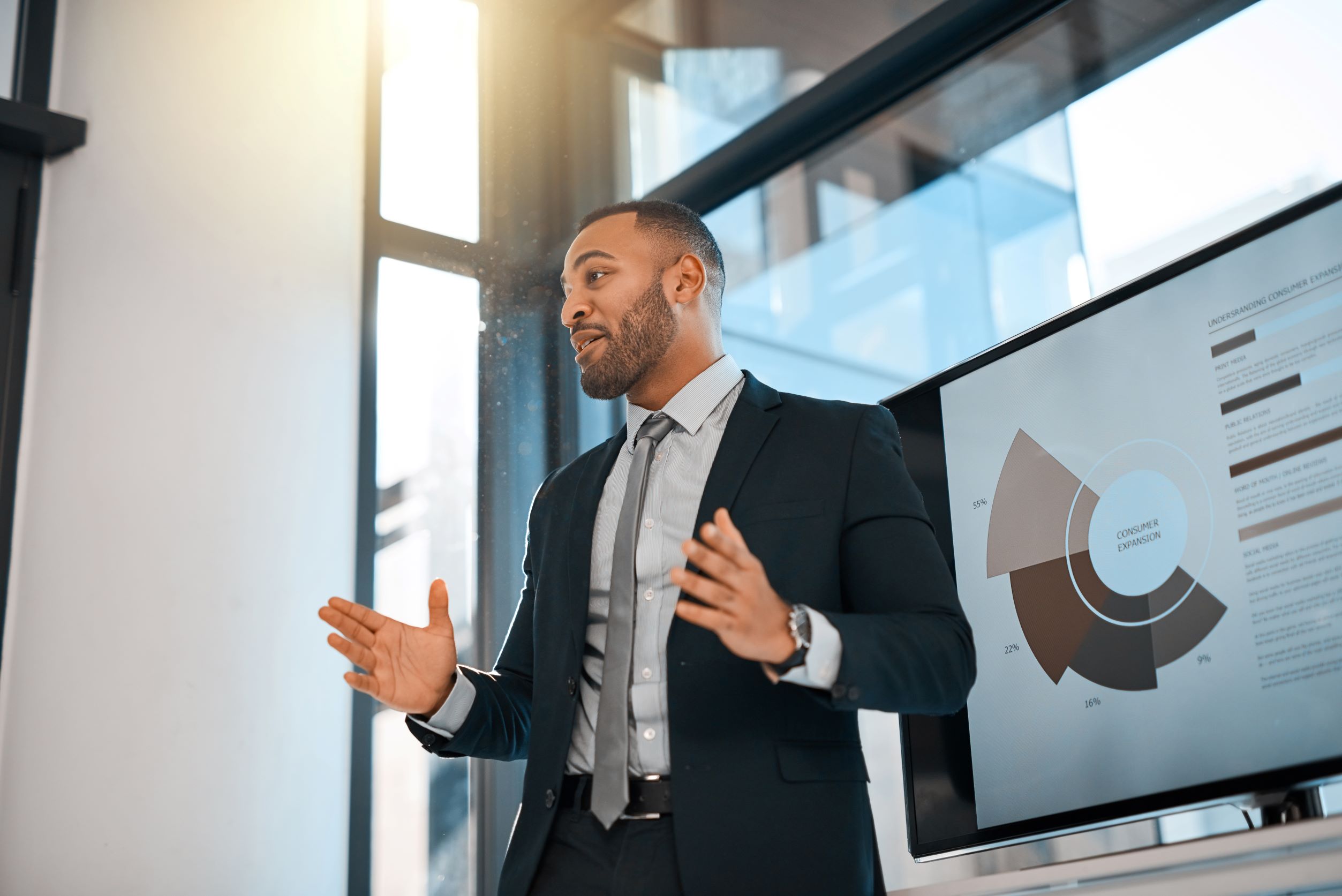 Top Vanguard ETFs for Growth and Dividends in 2025
