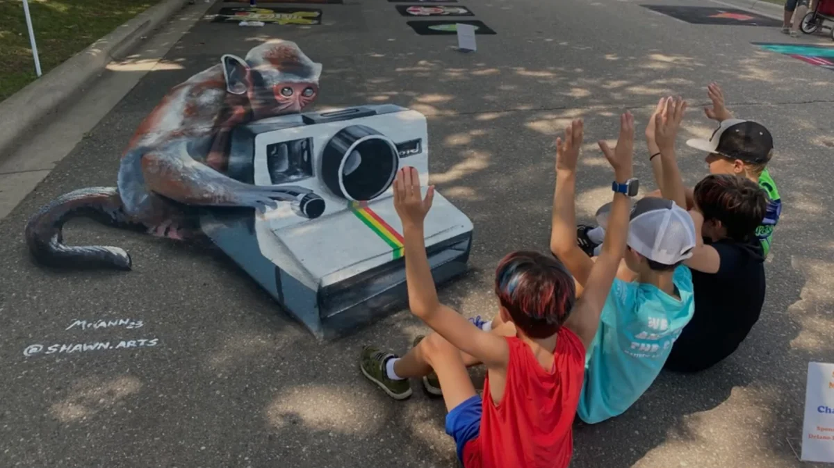 "Mind-Blowing 3D Chalk Art Steals the Show at Minnesota Fourth of July Bash"