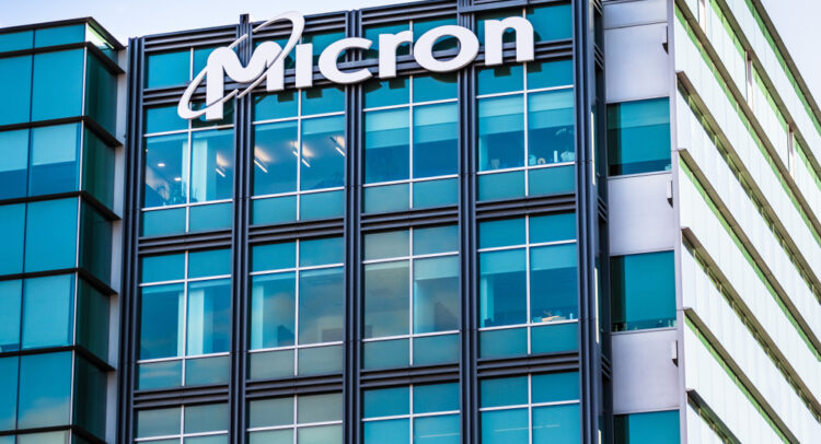 Featured image for Micron's Q1 Earnings: Buy, Sell, or Hold?