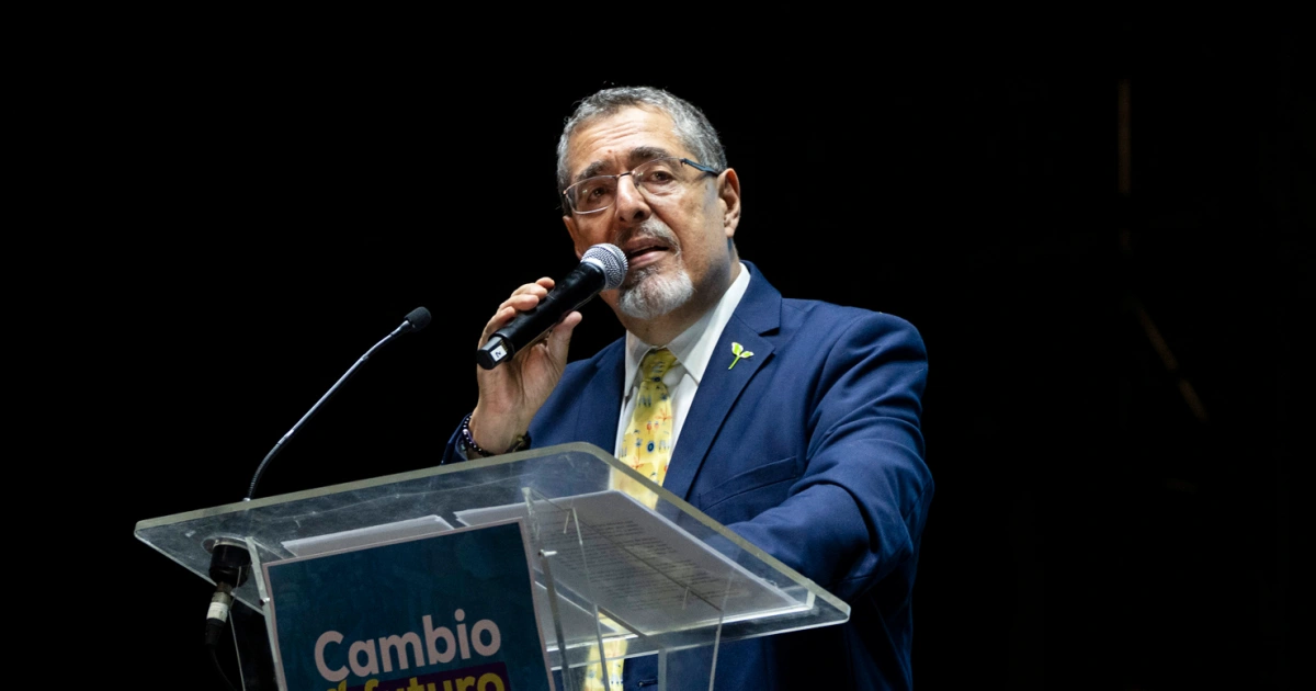 Featured image for Guatemala's Progressive President-Elect Faces Party Suspension and Legal Battles