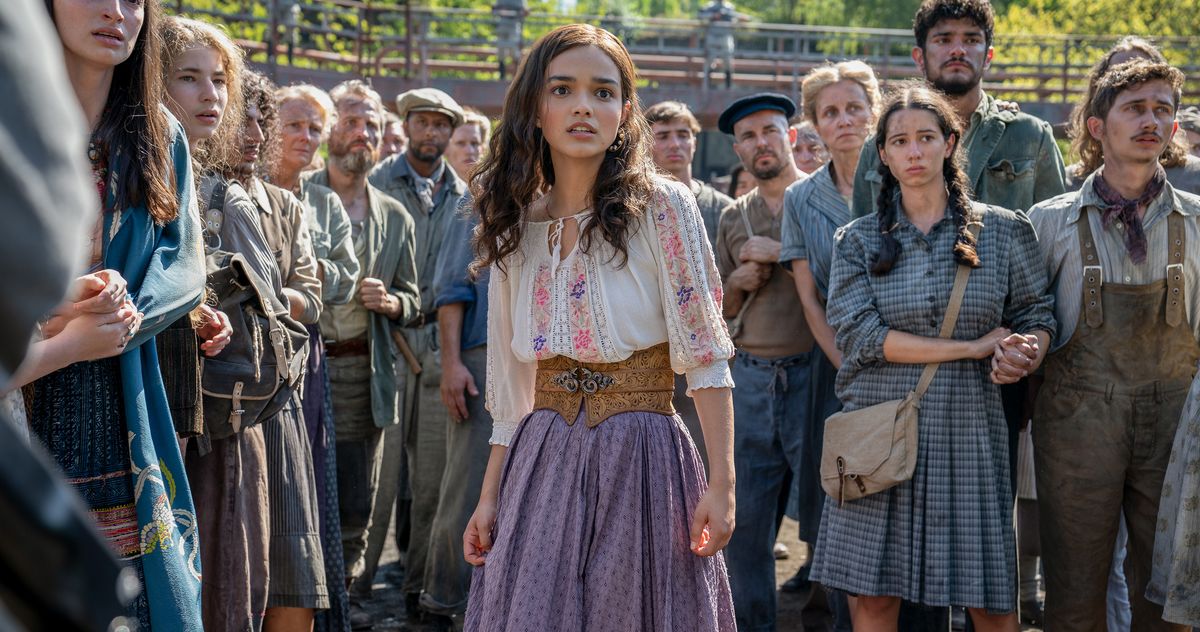 "The Hunger Games Prequel: Box Office Success and Rare Mistakes"