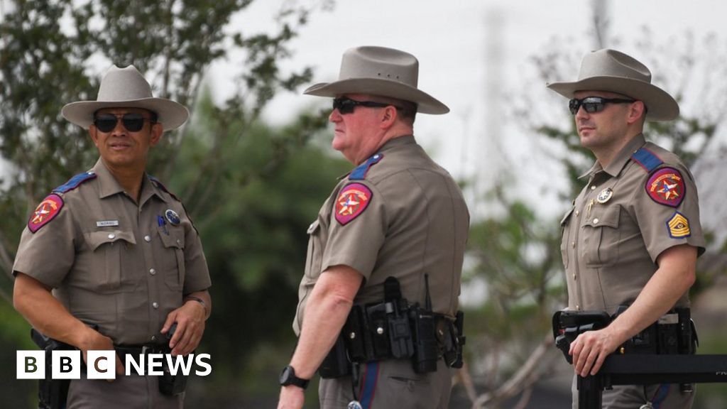 Investigation into Texas Mall Shooting and Possible Far-Right Links of Gunman
