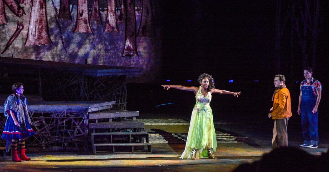 Featured image for Actors Celebrate the Unique Magic of the Muny