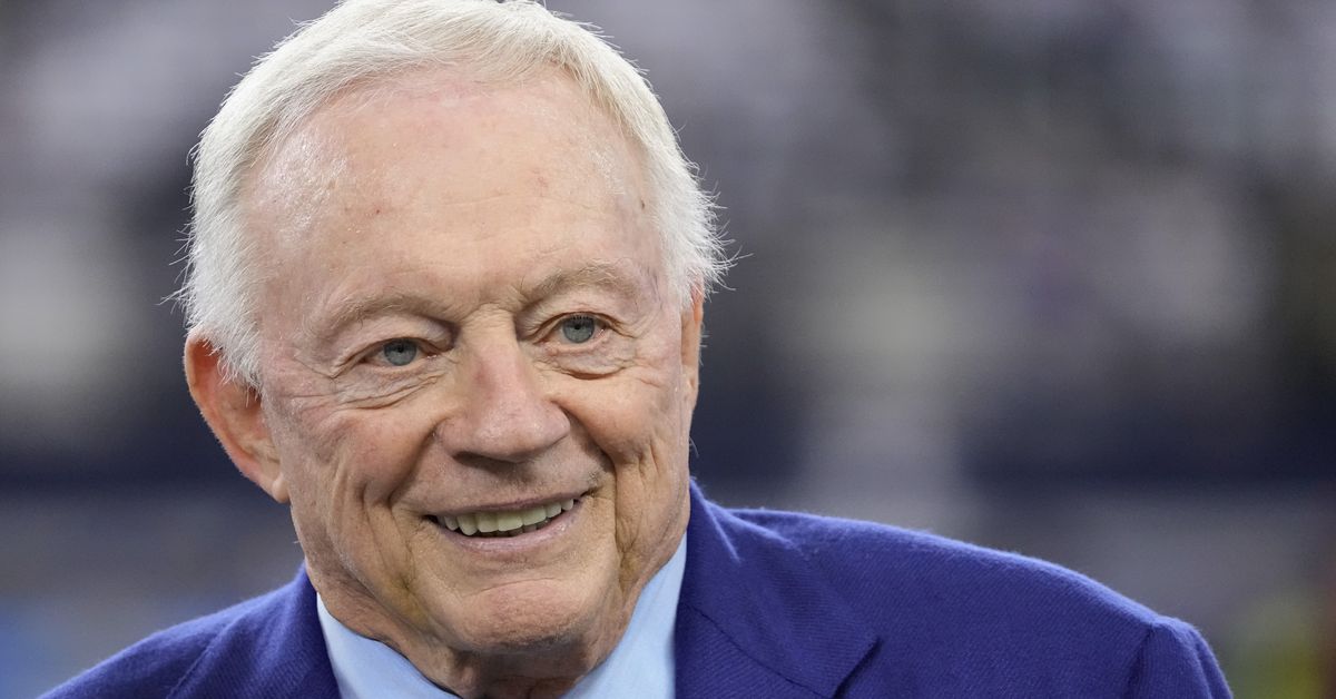 "Dak Prescott leads Cowboys to Thanksgiving victory over Commanders"