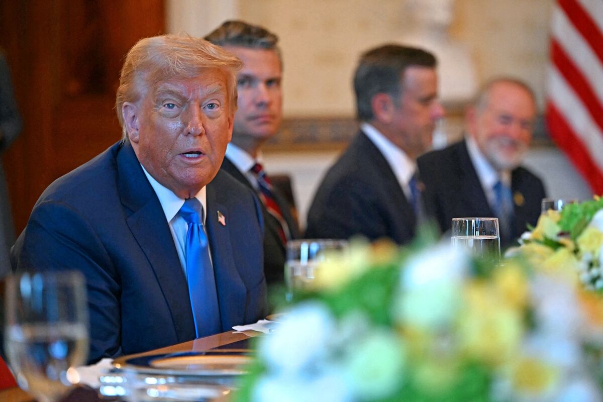 Trump Announces New Tariffs and Escalates Global Trade Tensions
