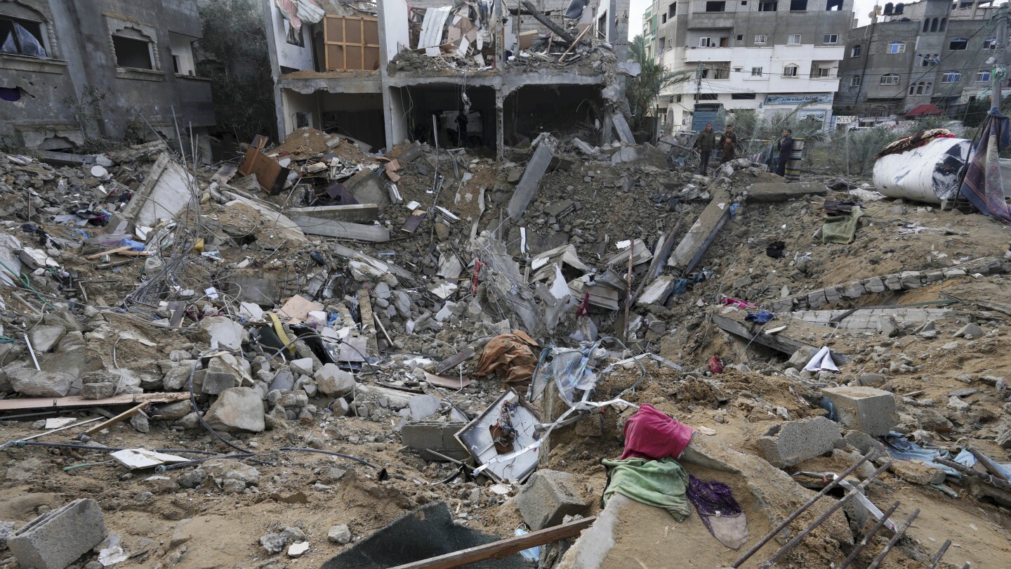 "UN Agency Chiefs Warn of Famine and Disease in Gaza, Call for Faster Aid Delivery"