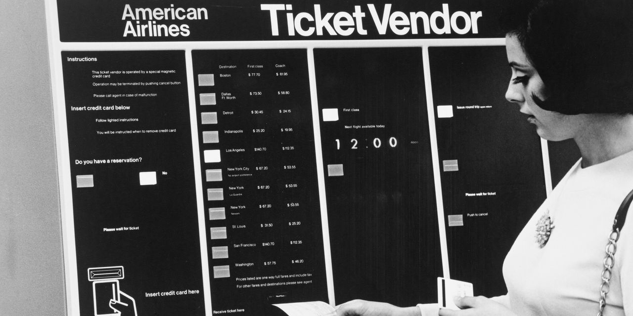 Featured image for Airline Boarding Pass Printing Costs Skyrocket to $25.