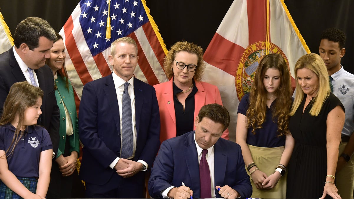 "Florida Governor DeSantis Enacts Strict Social Media Restrictions for Minors"