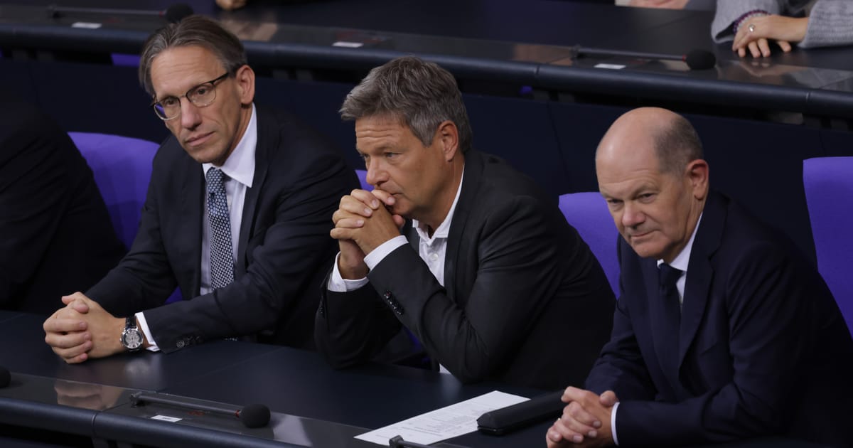 Germany Faces Political Turmoil Amid Snap Election and Confidence Vote