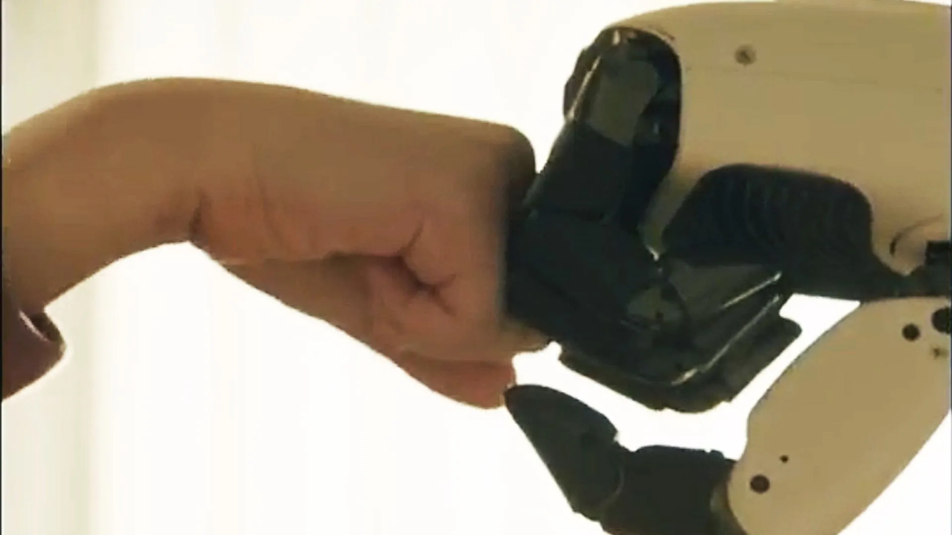 Featured image for LG to Unveil Household Chore Robot at CES 2026