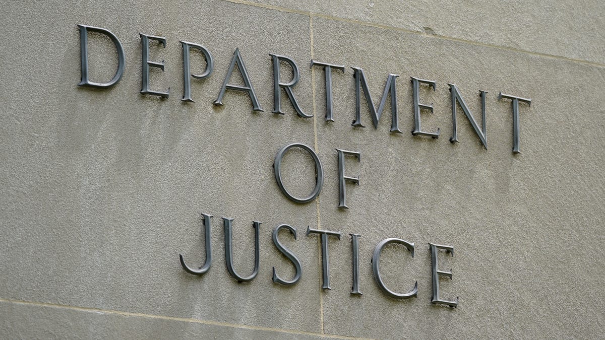 Binance CEO and Exchange Plead Guilty to Money Laundering Charges