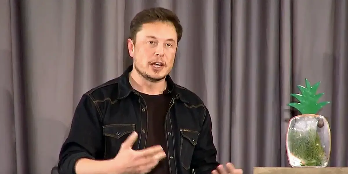 Elon Musk's dire warning on US real estate market prompts rebuttal and deflation.