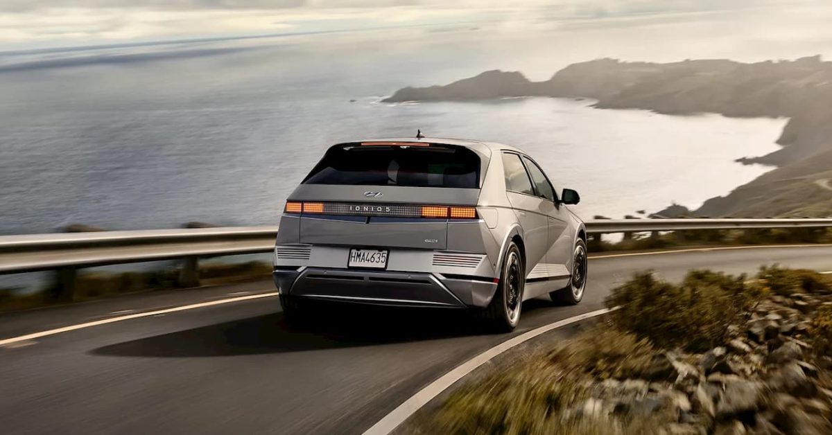 Featured image for Hyundai and LG to construct $4.3B EV battery plant in Georgia.