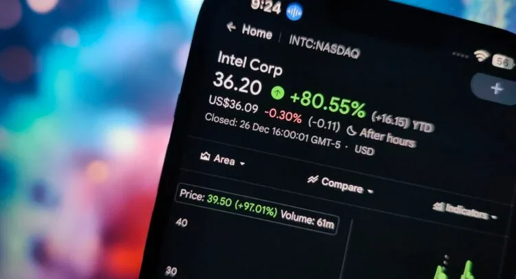 Intel’s Foundry Push Faces Real-World Hurdles Amid Apple Hopes