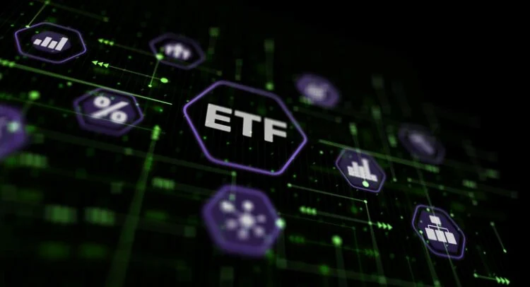 Featured image for CoreWeave Stock Drops 38% After Earnings: Investment Strategies and Future Outlook