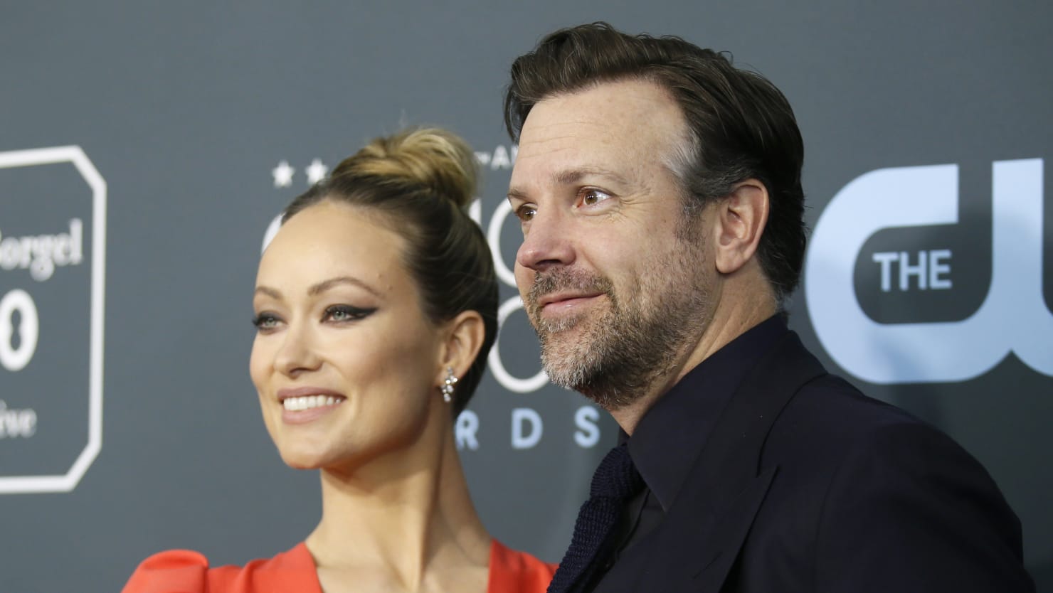 Featured image for Olivia Wilde accuses Jason Sudeikis of using finances to prolong custody battle.