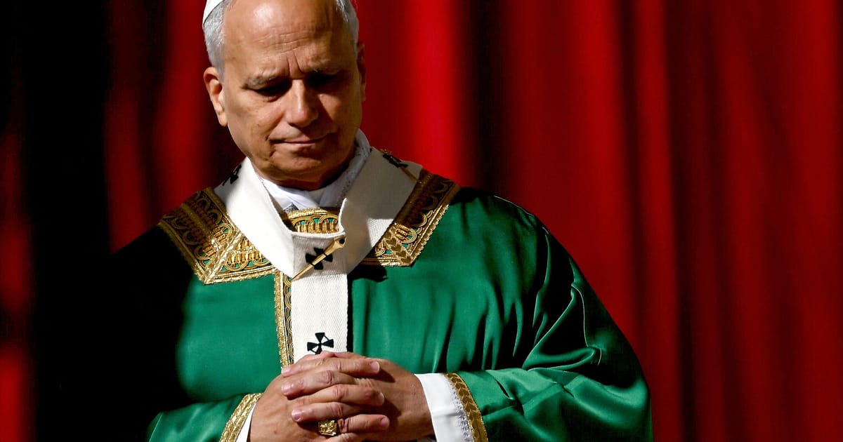 Featured image for Pope Urges Media to Avoid Clickbait and Uphold Journalistic Integrity