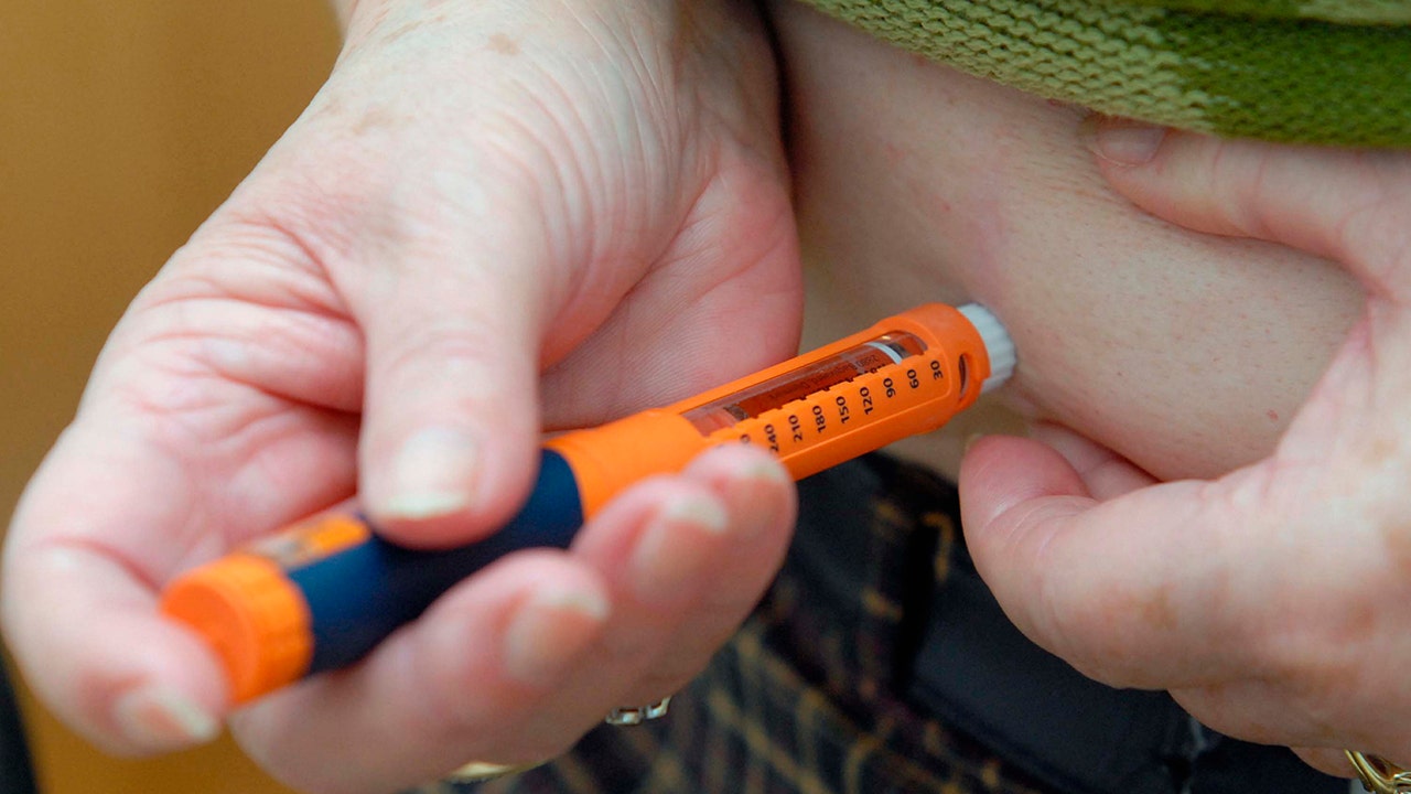 "Amazon Pharmacy Revolutionizes Insulin Affordability with Automatic Coupons"