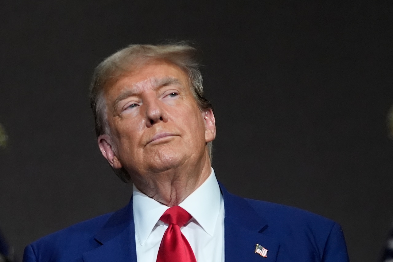 Featured image for "New York AG Questions Legality of Trump's $175M Civil Fraud Appeal Bond"