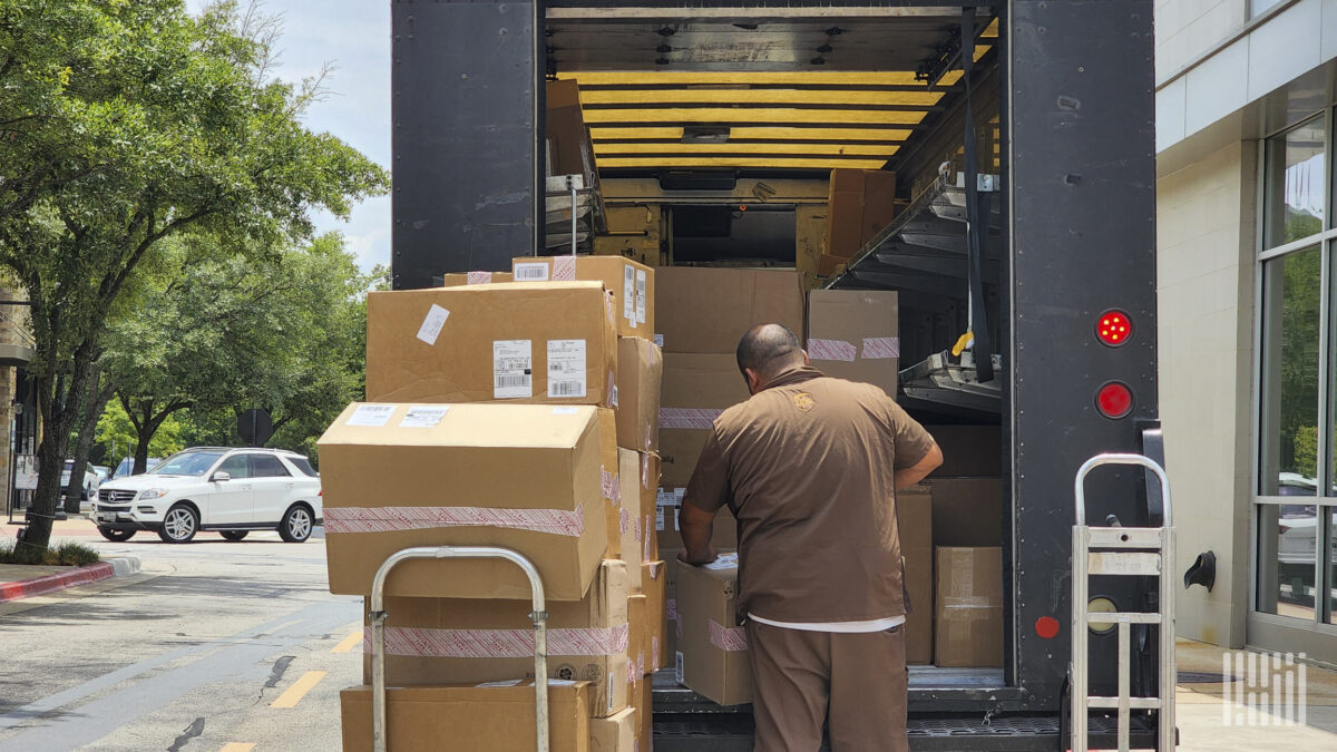 "UPS and Teamsters Reach Breakthrough on Contract Terms, Averting Nationwide Strike"
