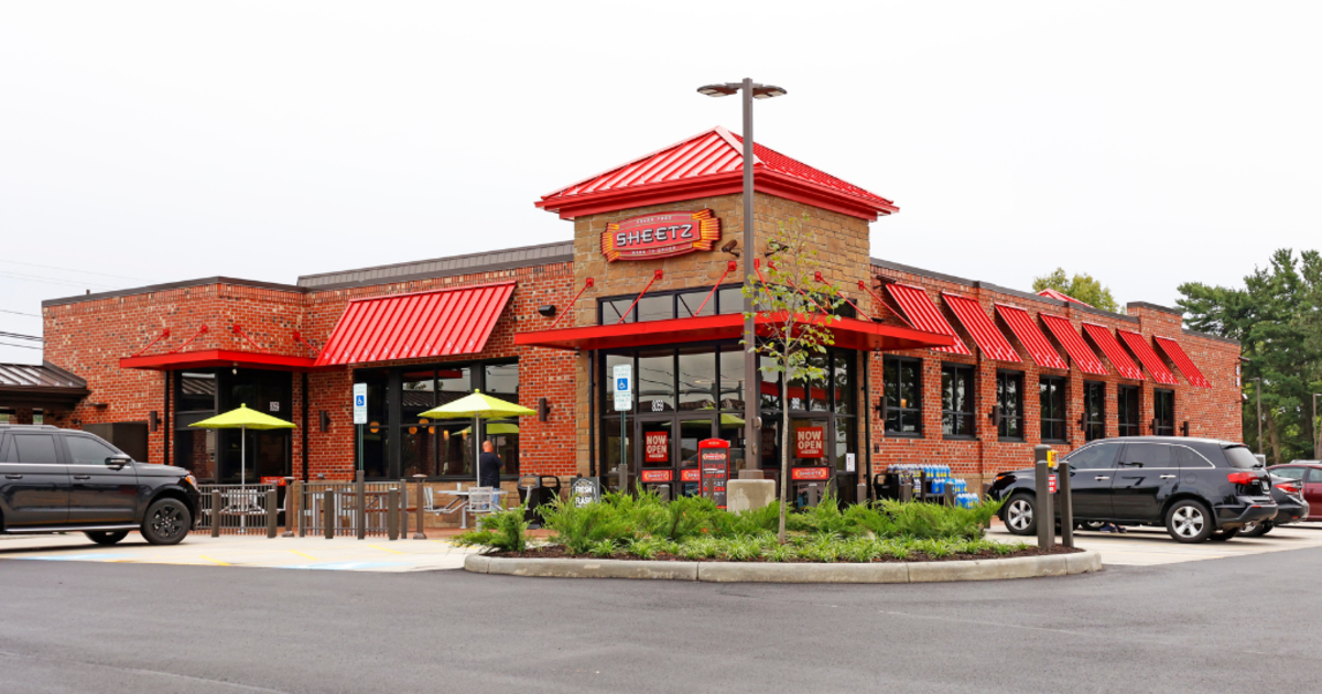 Featured image for "Fuel up for Thanksgiving: Sheetz and GetGo offer unbeatable gas deals"