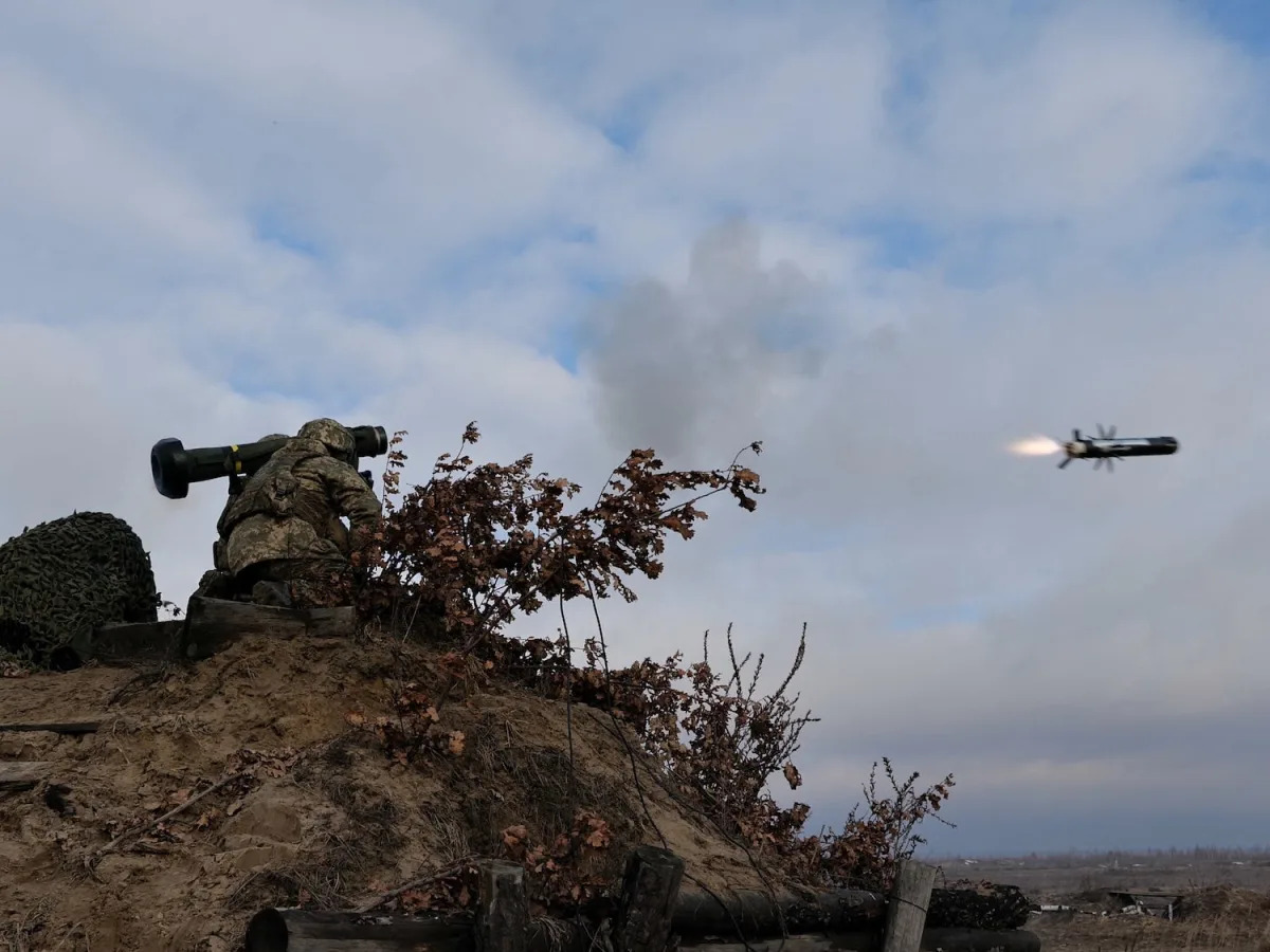 US ammunition production falls 13 years behind, says NYT.