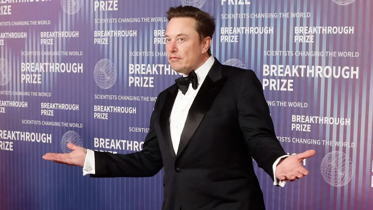 Elon Musk Faces $7.5B Insider Trading Lawsuit from Tesla Investor