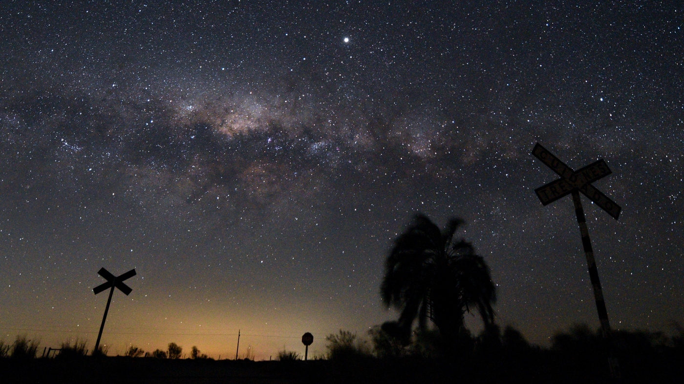 Don't Miss the Rare Planetary Parade: 5 Planets Aligning in March