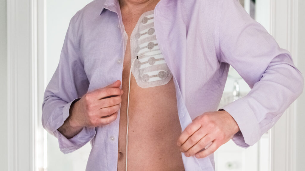 Featured image for Electric fields device by Novocure shows promise in extending lung cancer survival.