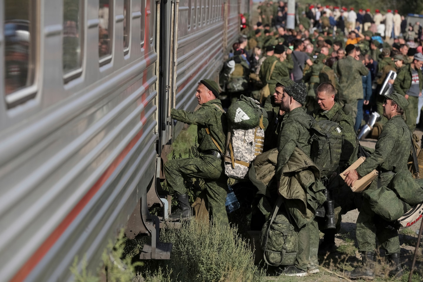 Russia Implements Tougher Measures to Enforce Conscription and Prevent Draft Dodging
