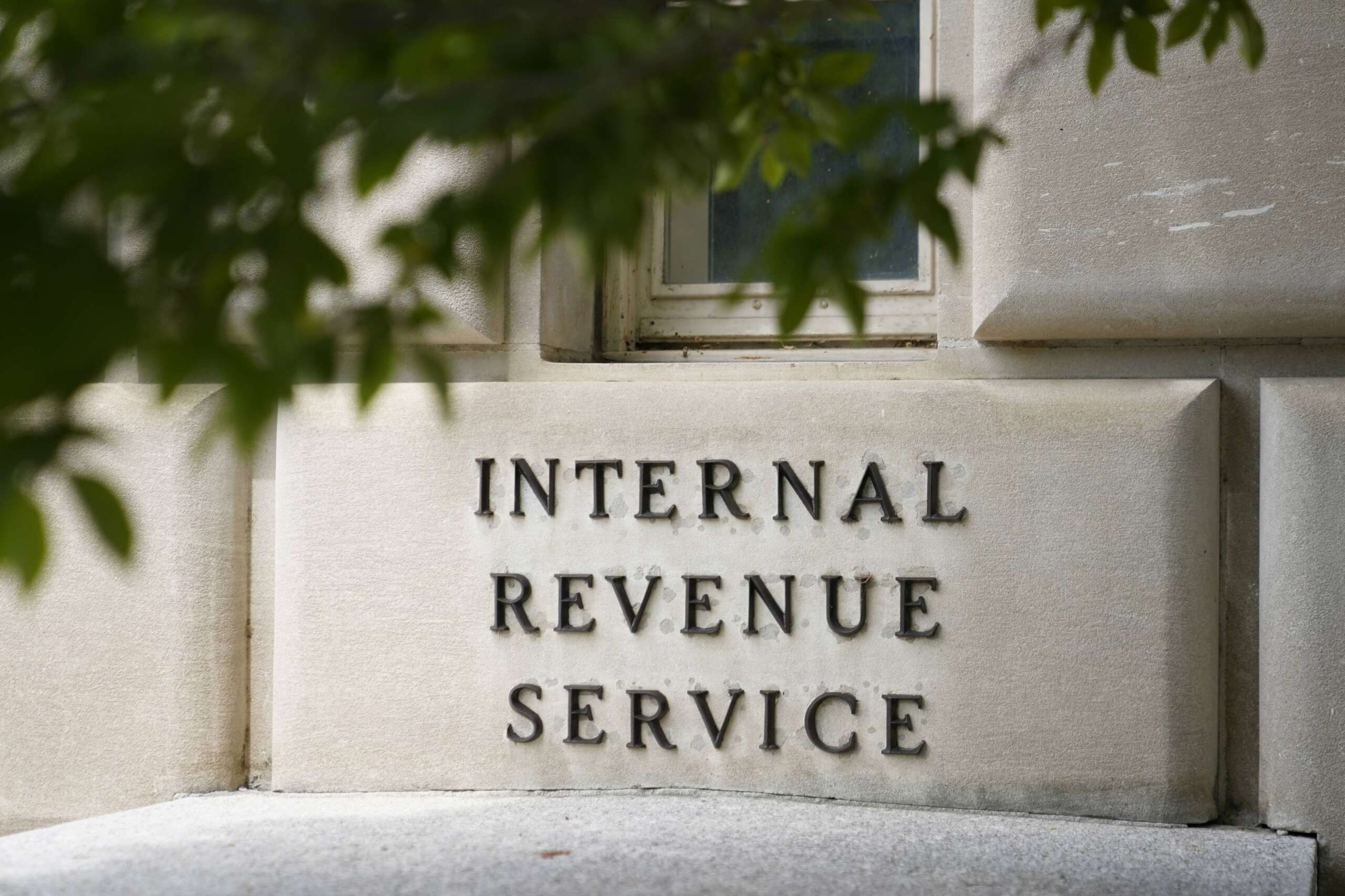 Featured image for IRS Furloughs Nearly Half Its Workforce Amid Ongoing Government Shutdown
