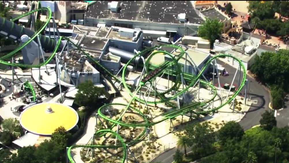 Featured image for Theme Park Wait Times Decrease, but Disney Faces Crisis of Its Own Making