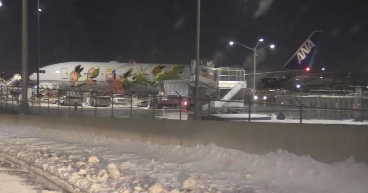 Featured image for "Wing-clipping Incident at O'Hare International Airport"