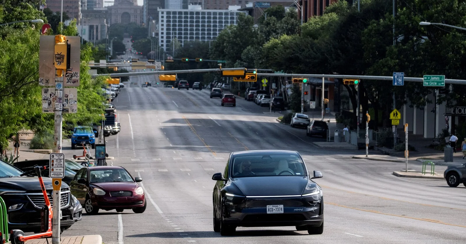 Tesla to Launch Robotaxi Service in San Francisco This Weekend
