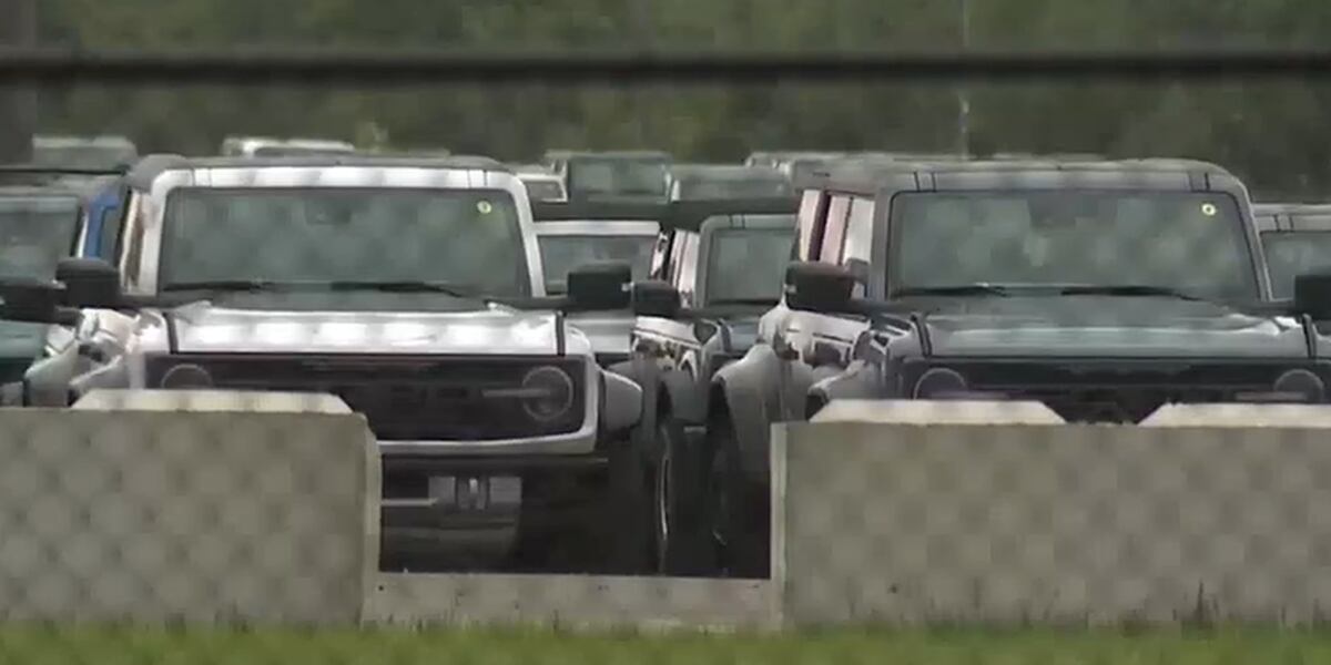 Featured image for "Devastated Car Buyer Loses $75,000 as Stolen Ford Bronco Vanishes from Michigan Factory"