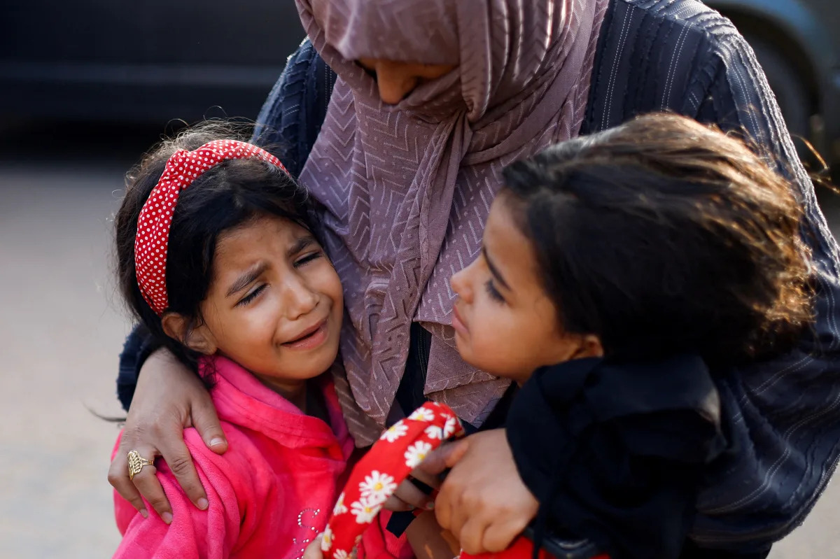 "U.S. Warns Israel as Civilian Casualties Mount in Gaza Amid Israel-Hamas Conflict"