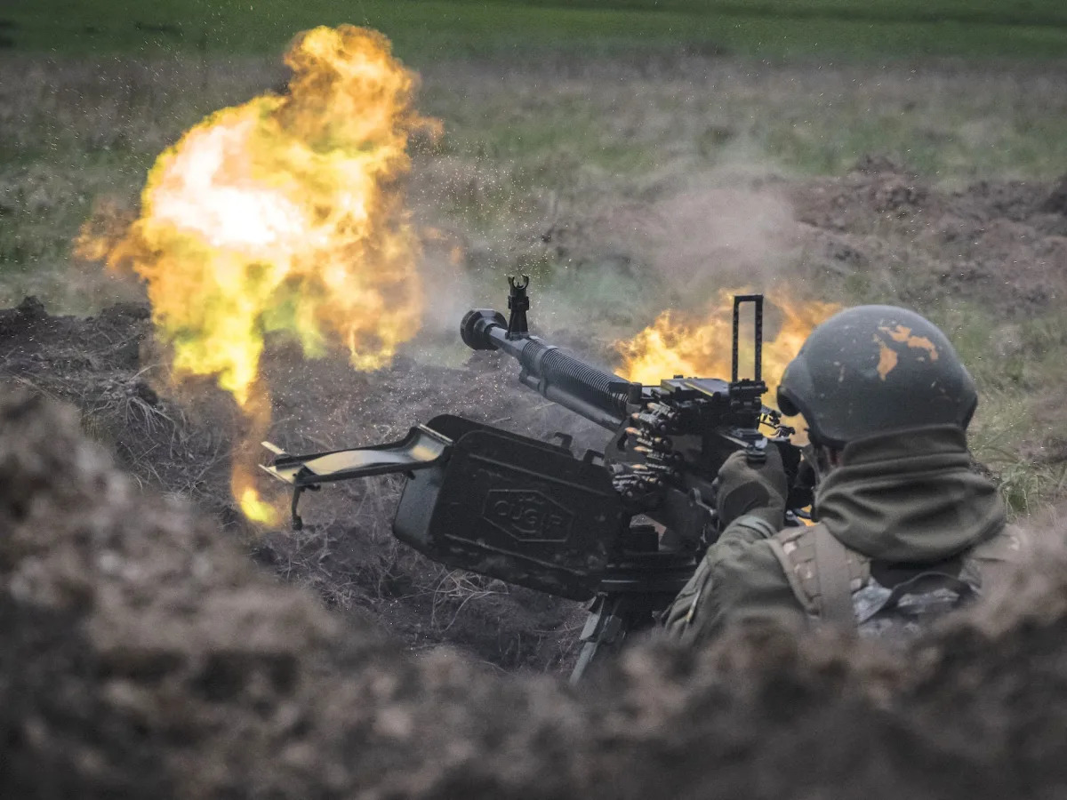 Featured image for "Russian Soldier's Leaked Audio Reveals 8 Ukrainian Fighters Defending Against Overwhelming Enemy Forces"