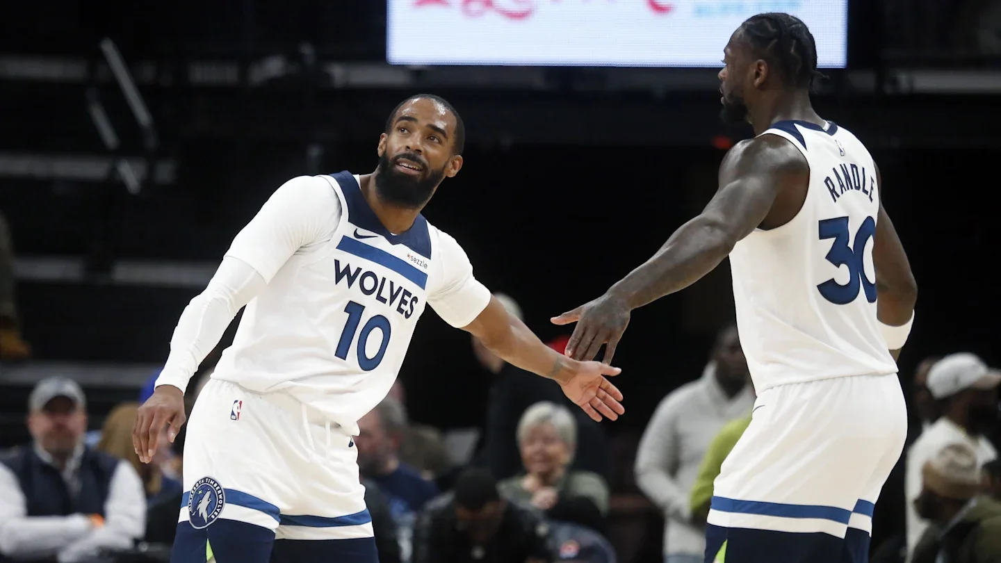 Conley Poised to Return to Timberwolves After Charlotte Buyout