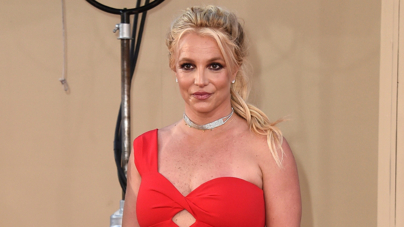 Featured image for Britney Spears Celebrates 43rd Birthday with Legal Singledom and Mexican Getaway