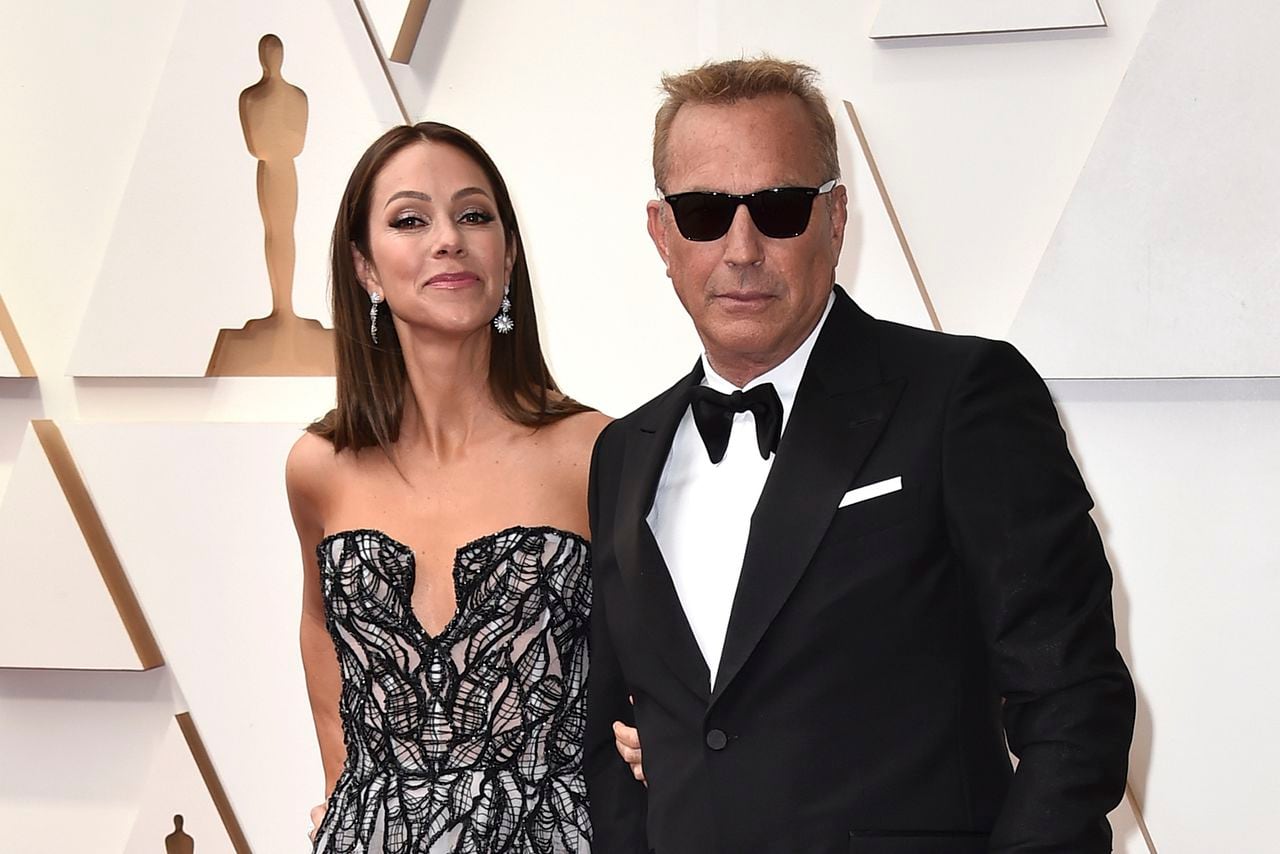 Kevin Costner and Wife Split After 18 Years of Marriage