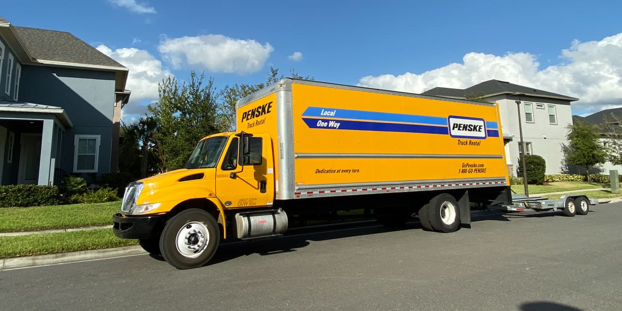 Featured image for "Warning: These 20 Stocks May Be in a Bubble"