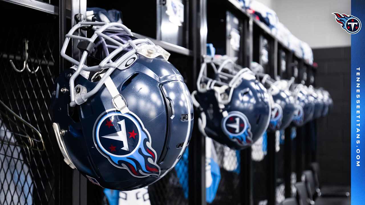 Featured image for Titans Sign 11 Players to Futures Contracts