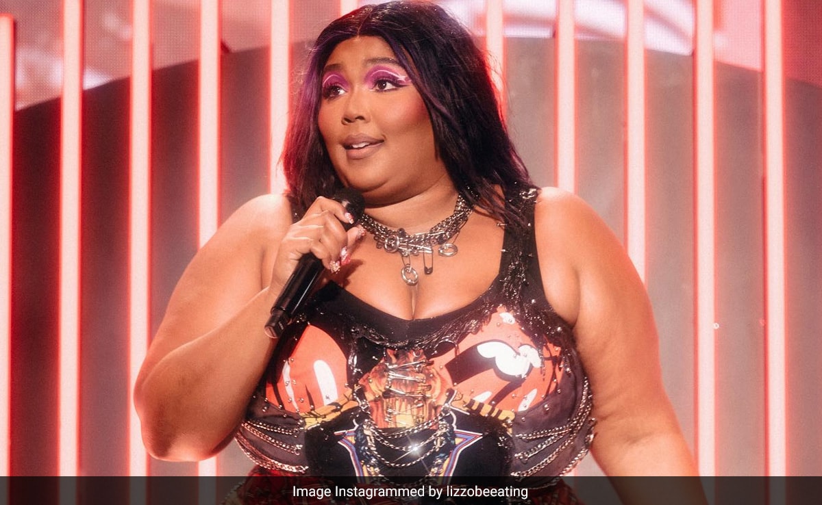 Featured image for Lizzo Faces Lawsuit Over Alleged Sexual Harassment and Toxic Workplace