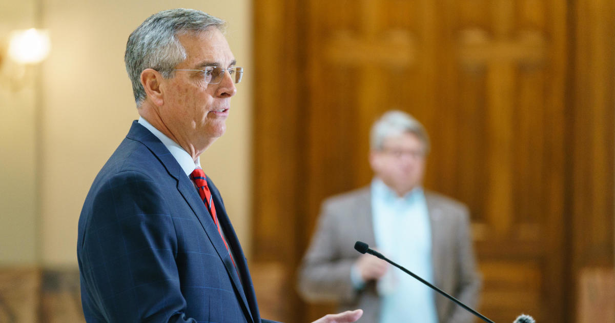 Featured image for "Fulton County D.A. subpoenas key witnesses in Meadows' case against Raffensperger"