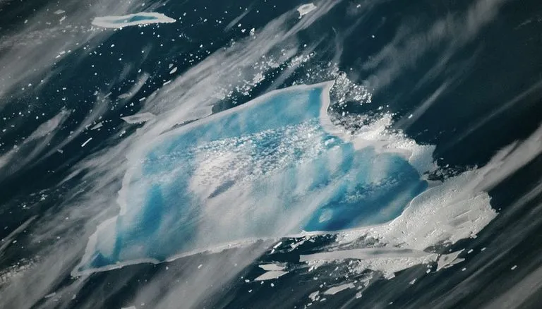 Featured image for NASA Warns Massive Iceberg Nearing Complete Disintegration