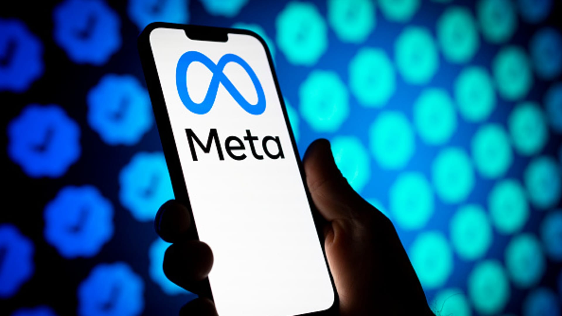 Featured image for Congressional Committee Condemns Sale of Recalled Baby Products on Facebook