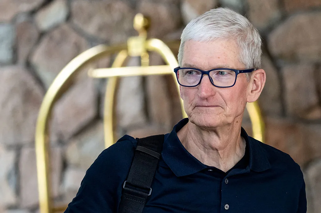 Featured image for Apple to Boost AI Investments and Acquisitions, Says Tim Cook