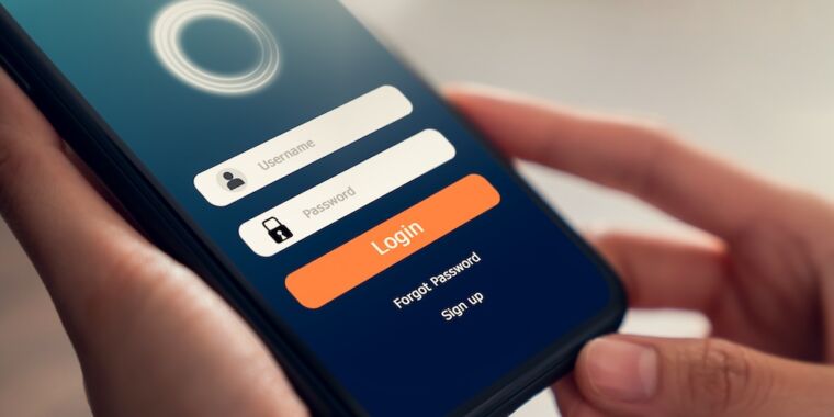 Featured image for "Android Password Managers: A Critical Look at the AutoSpill Vulnerability"